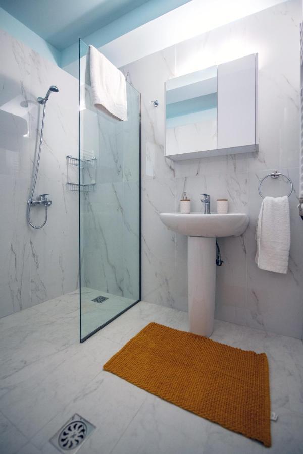 Eden Sunflower - Luxurious Apartment With Sea View Rhodes City Exterior photo
